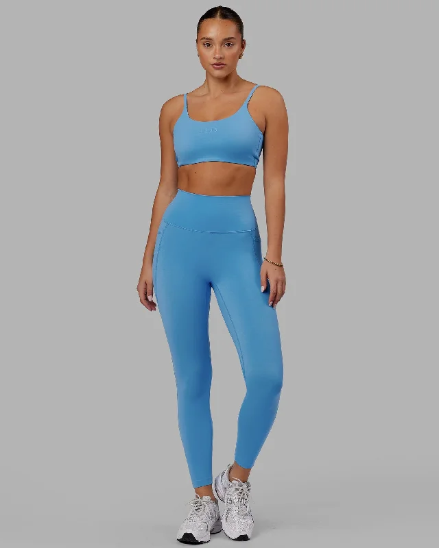 Soft Wear Elixir 7/8 Length Leggings With Pockets - Azure Blue