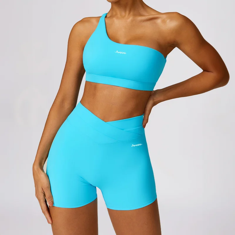Comfortable Fashion AKER Adapt shorts - Blue