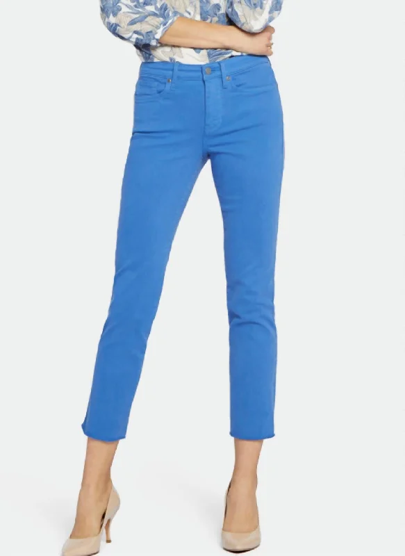Hooded design Marilyn Straight Ankle Jeans In Swing Blue