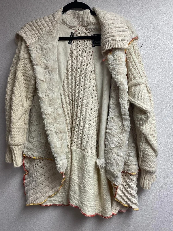 Chic Outfits Royal plush Cream Cardigan one size