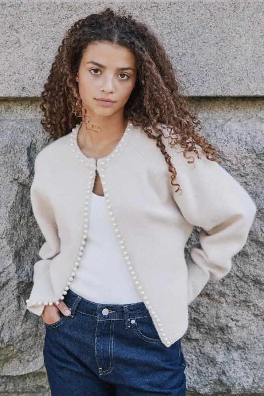 Modern Chic Neo Noir - Lilly Pearl Knit Cardigan - Ivory