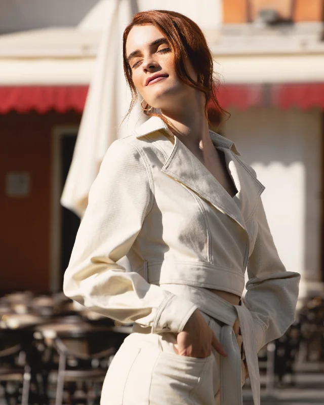 Fashionable Prints Love Lies Wrap Jacket - Ivory