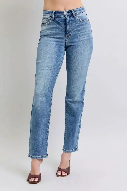 Layered Style Judy Blue Full Size Run Vintage Wash Thermal Straight Jeans