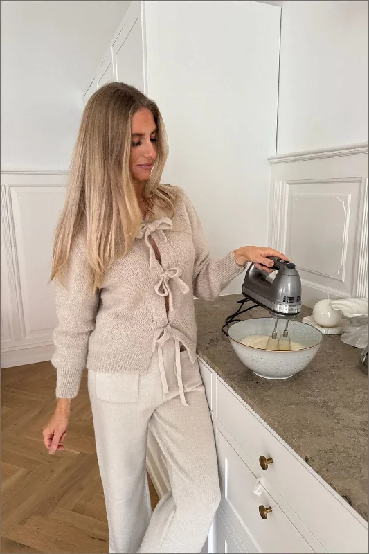 Lounge Chic BYIC - Baileyic Bow Cardigan - beige Beige