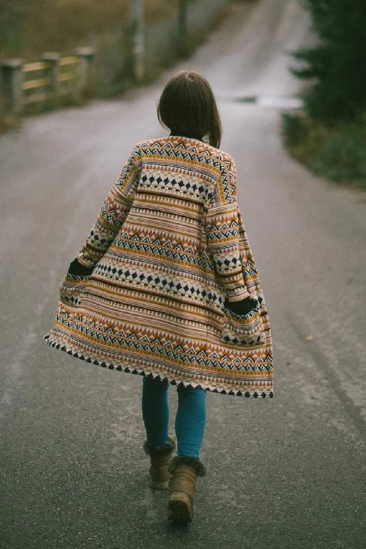 Fashion Style Cardigan Mona in peruvian print