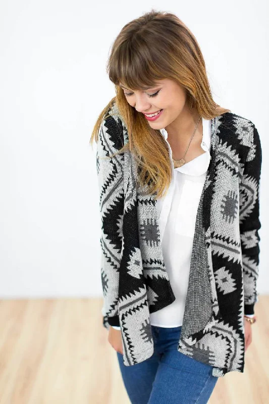 Retro Lace Fabric Cardigan Naomi