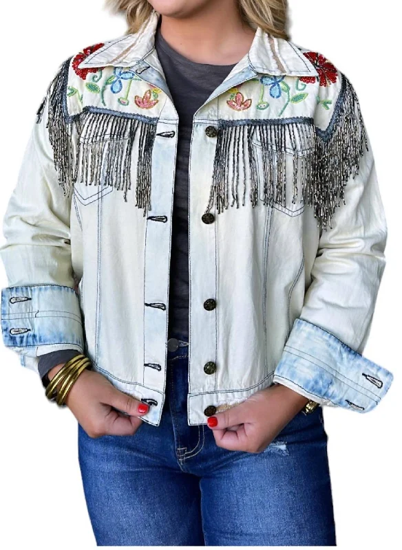 Elegant Design Country Queen Embellished Denim Jacket In Washed Denim