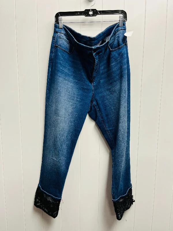 Jeans Cropped By Chicos In Blue Denim, Size: L