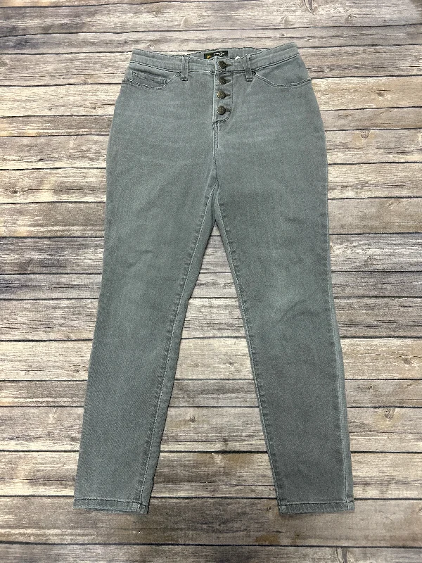 Sports Fitness Style Jeans Skinny By Levis In Grey, Size: 10