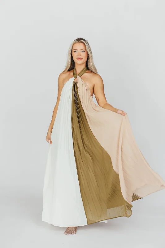 Easy Style Stevie Halter Color-Block Pleated Maxi Dress in Olive Multi