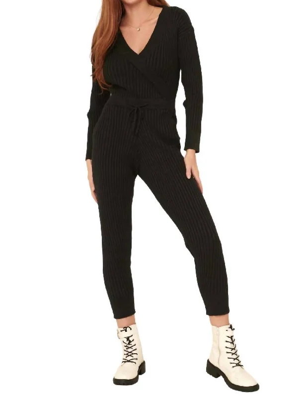 Ribbed Knit Jumpsuit In Black