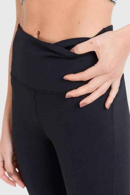 Round neck design High-Rise Back to Basics Leggings