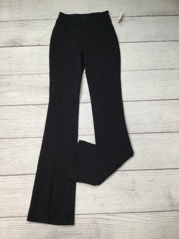 Athletic Leggings By Alo In Black, Size: Xs