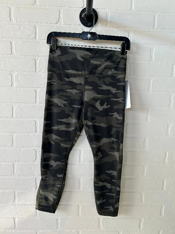 Youthful Style Athletic Leggings By Athleta In Camouflage Print, Size: 4p