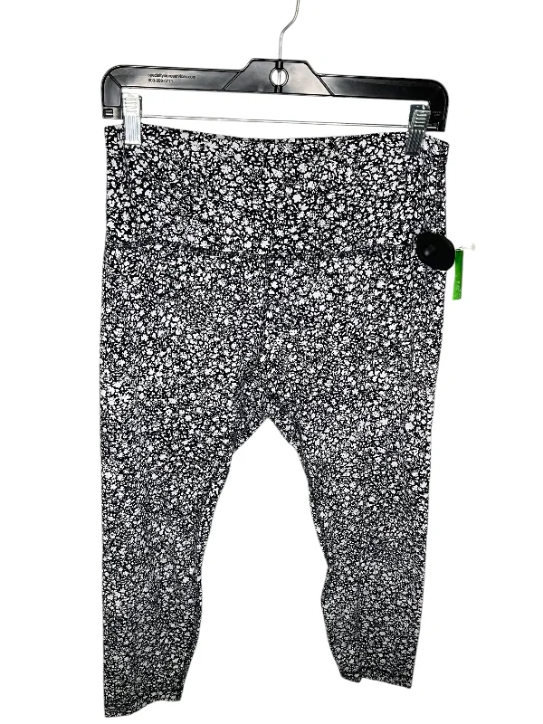 Elegant And Charming Athletic Leggings By Lululemon In Black & White, Size: 12