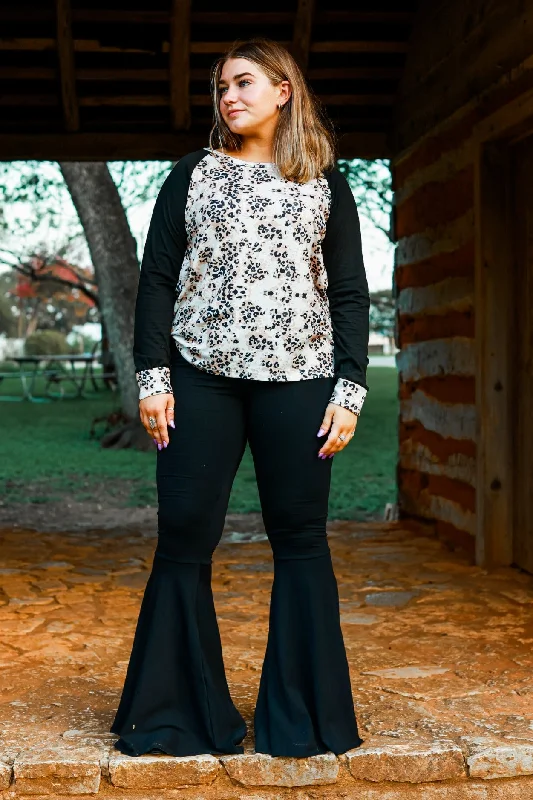 Ultra-lightweight Black Flare Pants