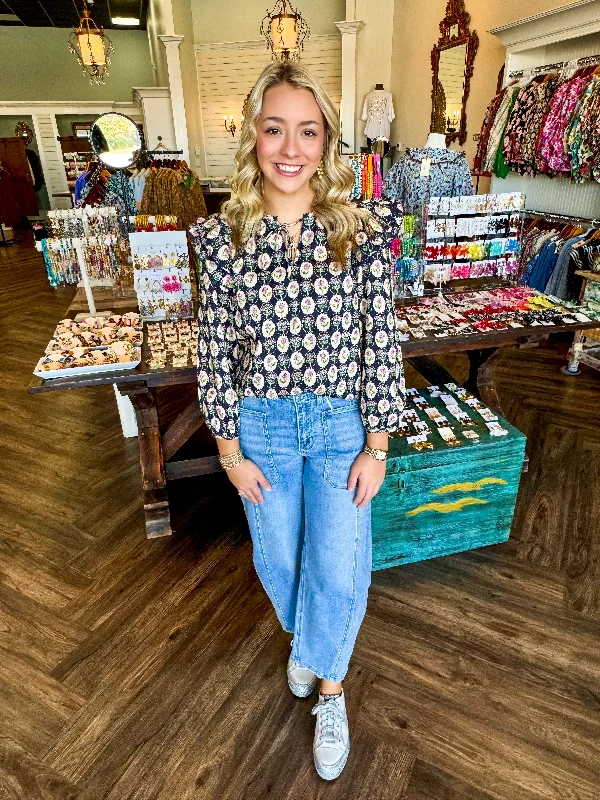 Printed Patterns Floral Medallion Top: Navy