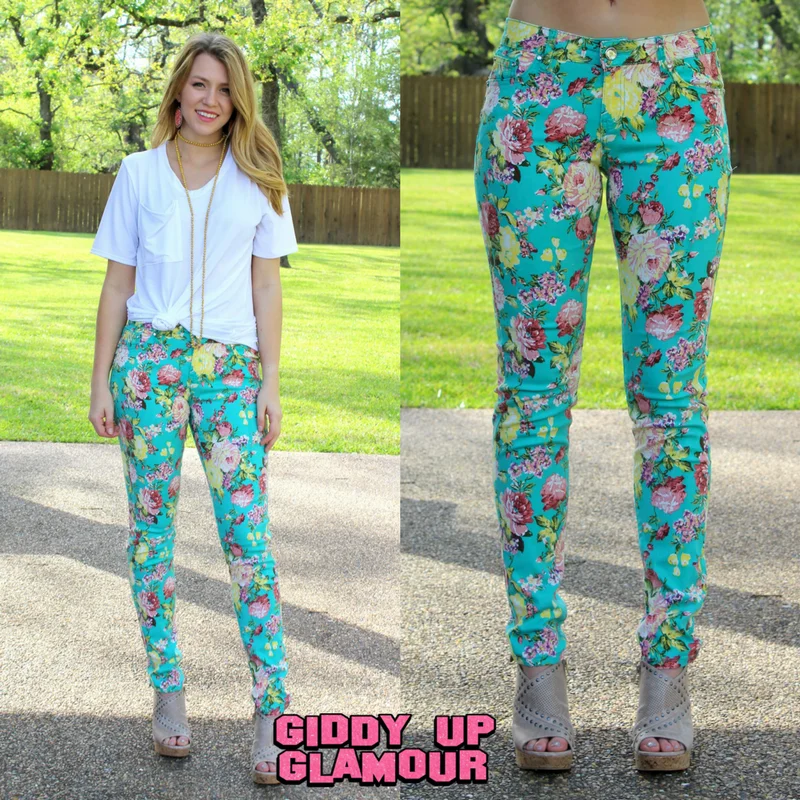 Comfortable Jackets Last Chance Size 1 & 3 | In Full Bloom Floral Printed Pants in Mint