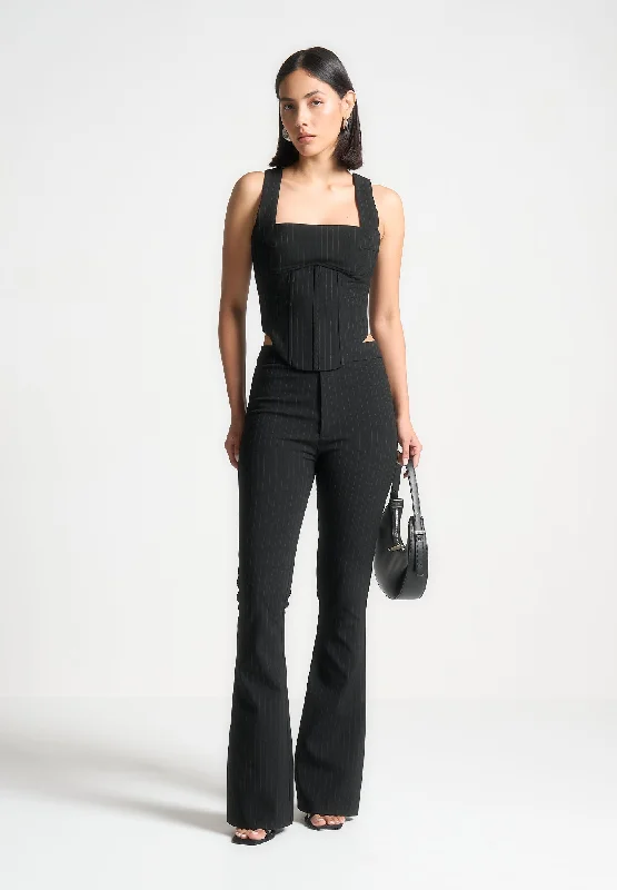 Age-reducing Style Pinstripe Fit and Flare Leggings - Black