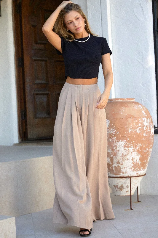 Sports Vitality Style The Fiona Pleated Pant