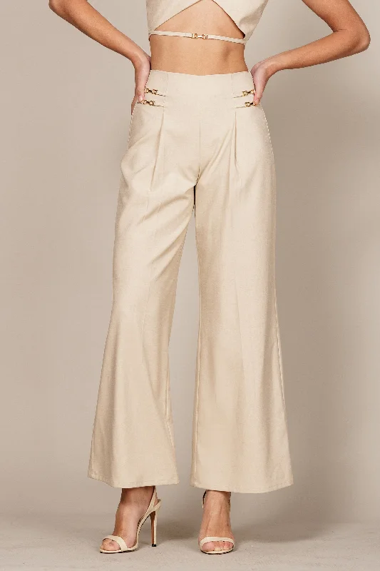 Sports fitness shoes The Mare Pant