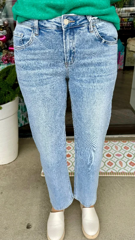 Street Style Suit Vervet Mid Rise Dad Jeans: Deference