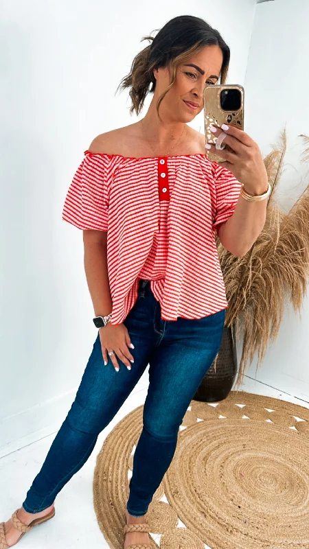 Ultra-lightweight The Ruffled Stripes Top