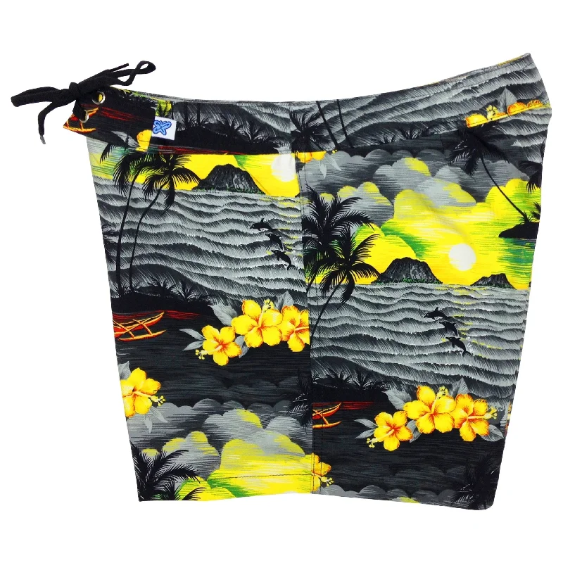 Casual And Comfortable "Picture This" Girls Board Shorts - 5" Inseam (Charcoal)