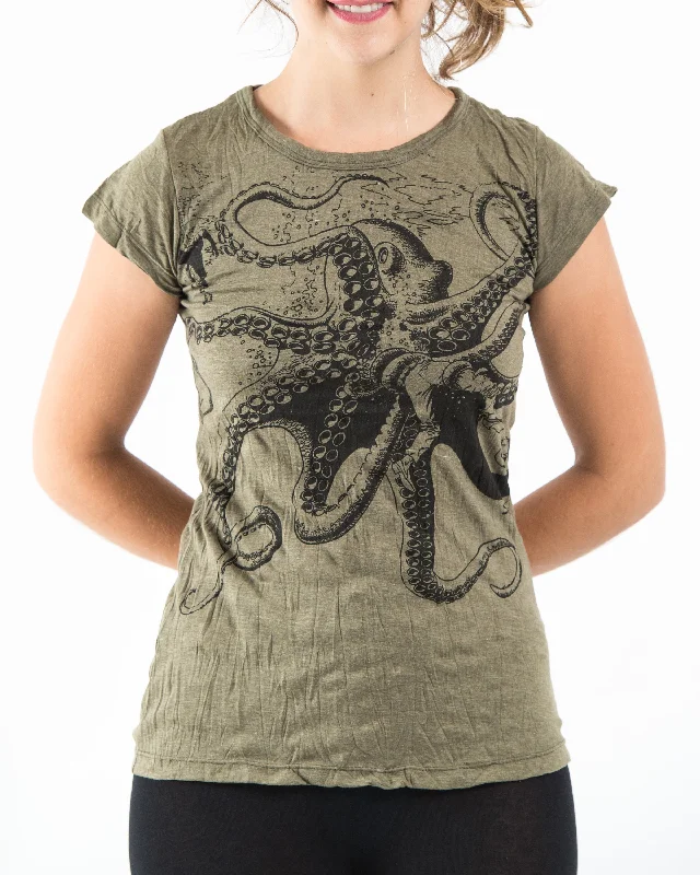Fashionable And Versatile Womens Octopus T-Shirt in Green